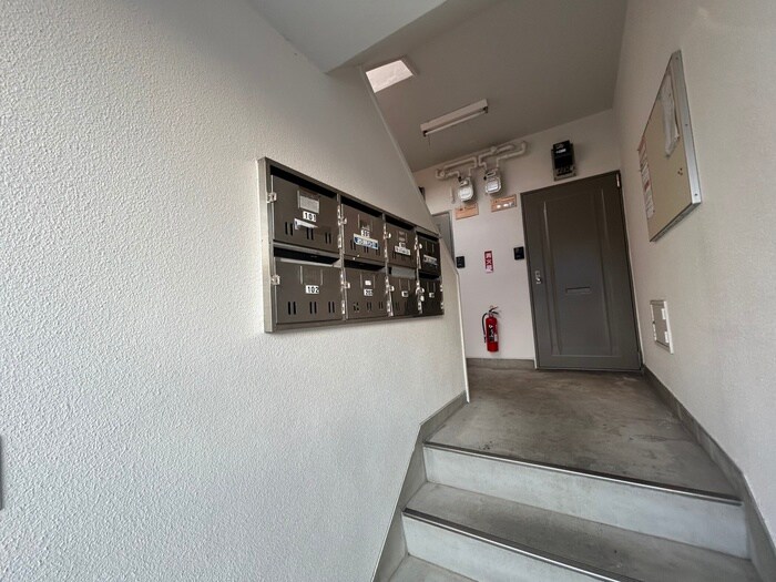 物件外観写真6　(建物設備)