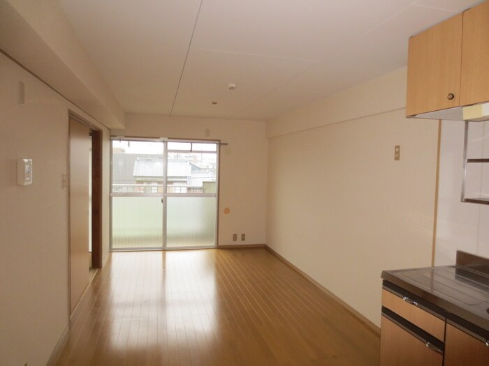 物件内観写真10　(内観写真)