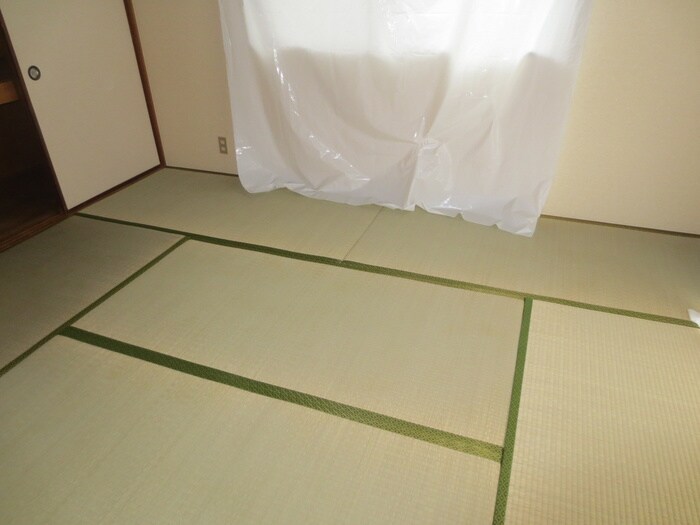 物件内観写真12　(居室)