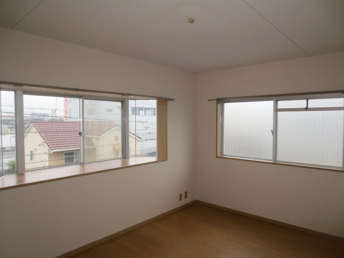 物件内観写真19　(居室)