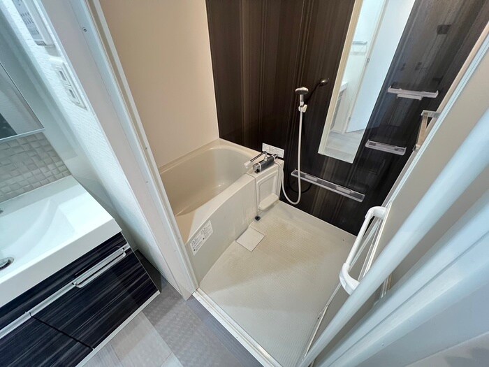 物件内観写真12　(バス／シャワールーム等)