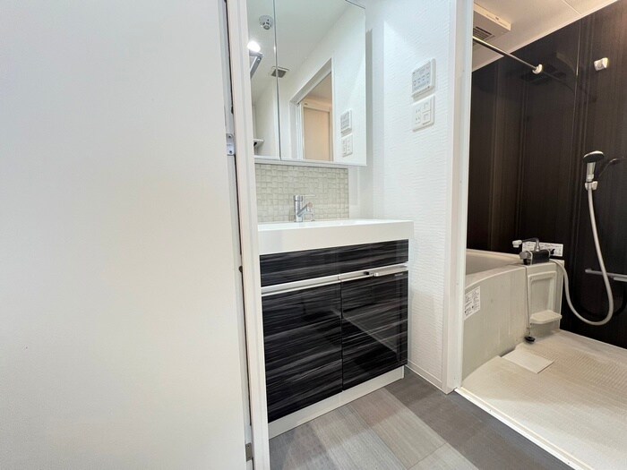 物件内観写真14　(洗面)