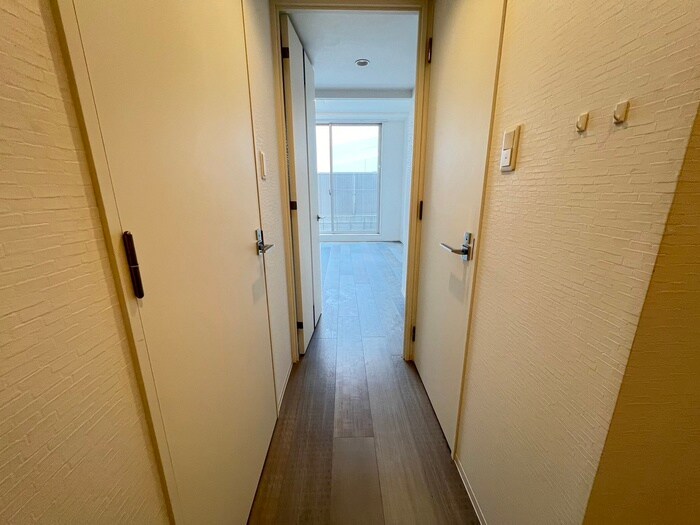 物件内観写真21　(廊下)
