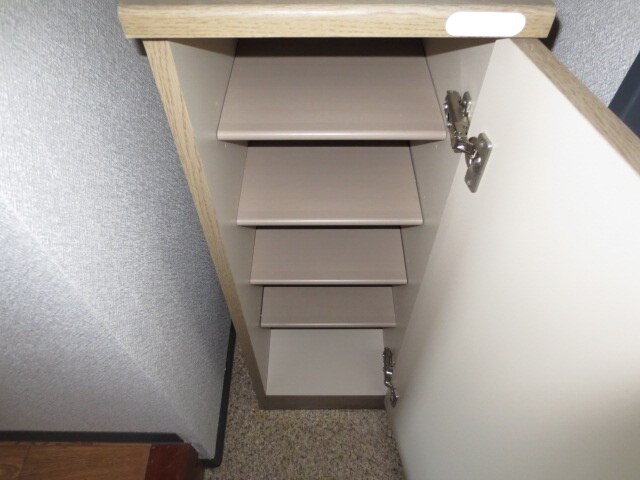 物件内観写真8　(収納)