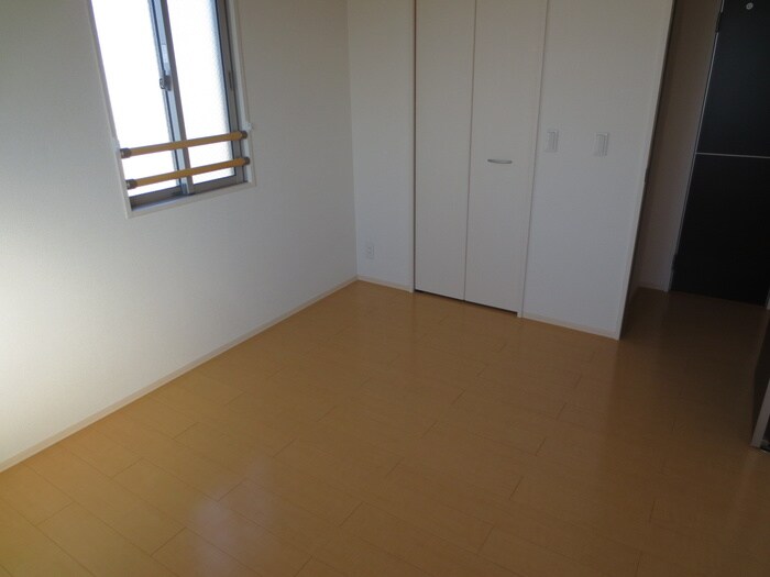 物件内観写真6　(居室)