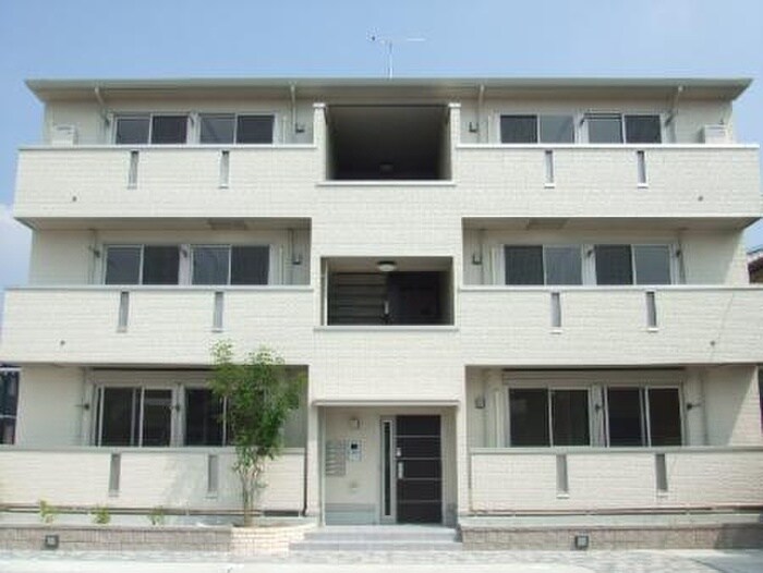 物件外観写真3　(外観写真)