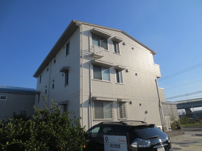 物件外観写真4　(外観写真)