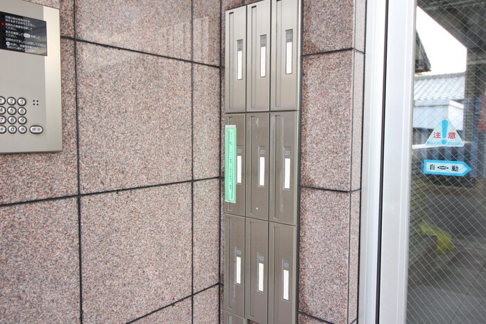 物件外観写真6　(建物設備)