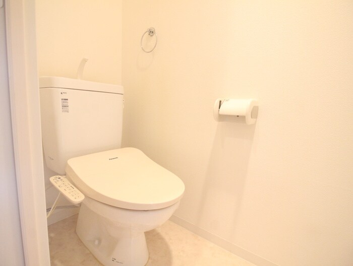 物件内観写真13　(トイレ)