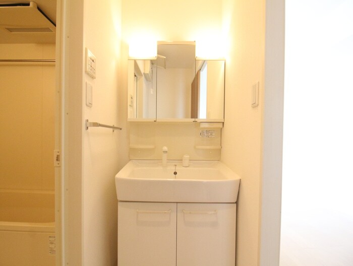 物件内観写真14　(洗面)