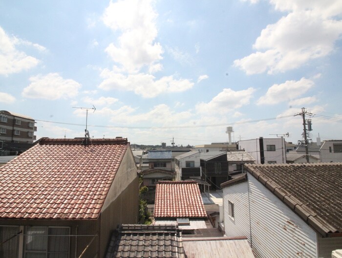 物件内観写真19　(室内からの展望)