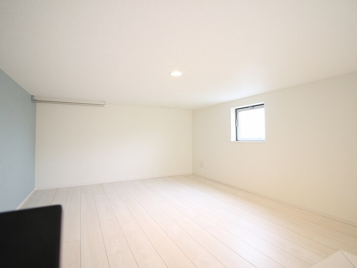 物件内観写真9　(ロフト)