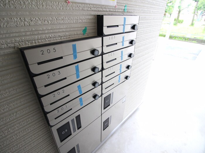 物件外観写真6　(建物設備)