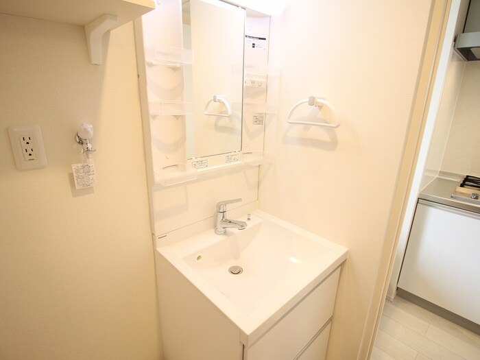 物件内観写真11　(洗面)