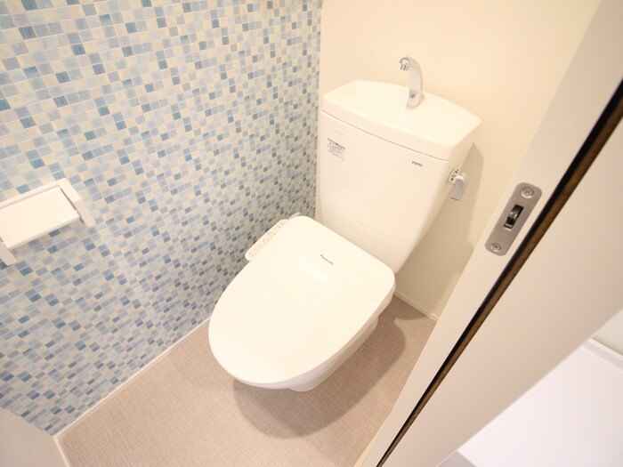 物件内観写真13　(トイレ)