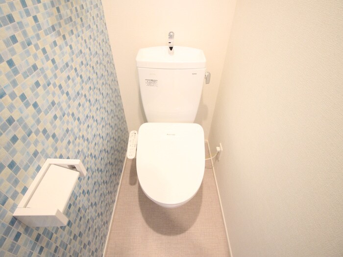 物件内観写真14　(トイレ)