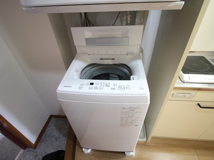 物件内観写真12　(洗濯機置場)