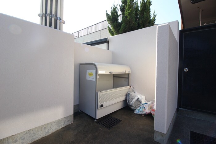 物件外観写真2　(建物設備)