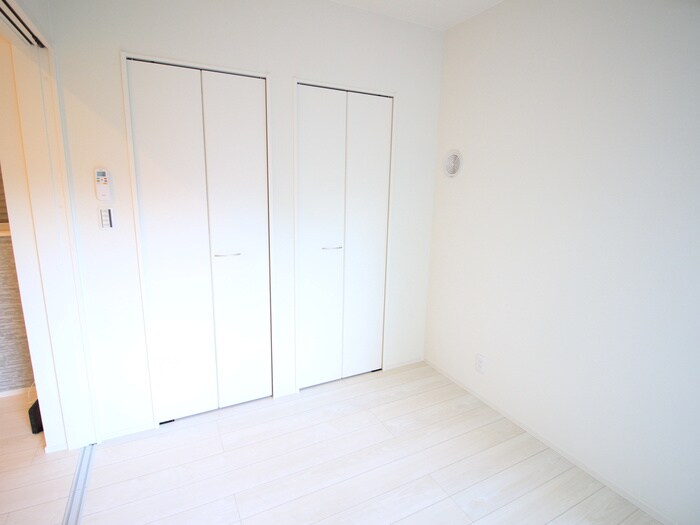 物件内観写真8　(居室)