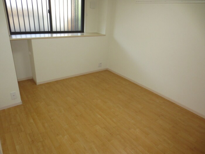 物件内観写真11　(居室)