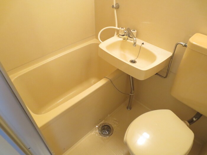 物件内観写真12　(トイレ)