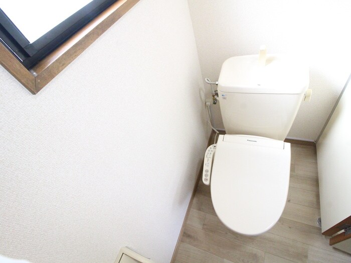 物件内観写真12　(トイレ)