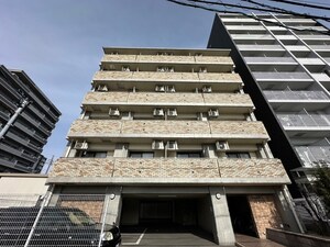 メゾンエルブロック外観写真