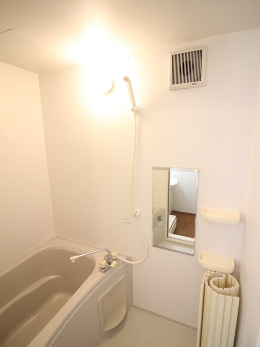 物件内観写真10　(バス／シャワールーム等)