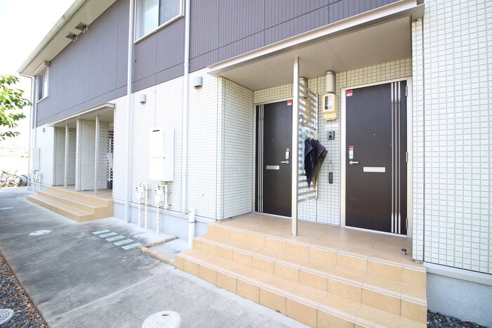 物件外観写真5　(外観写真)