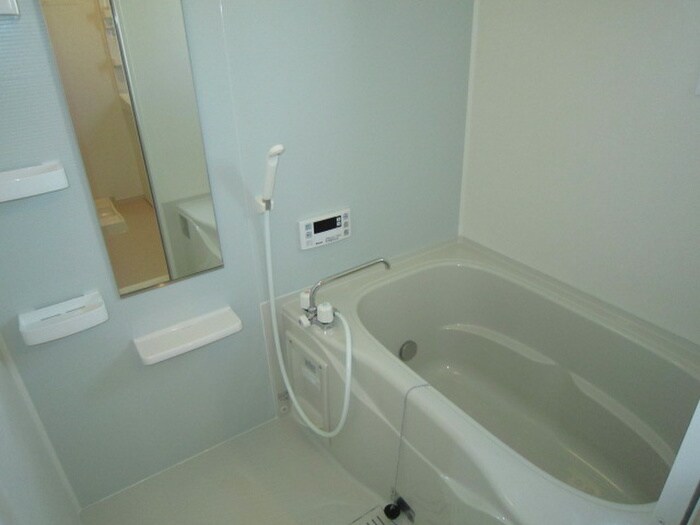 物件内観写真8　(バス／シャワールーム等)