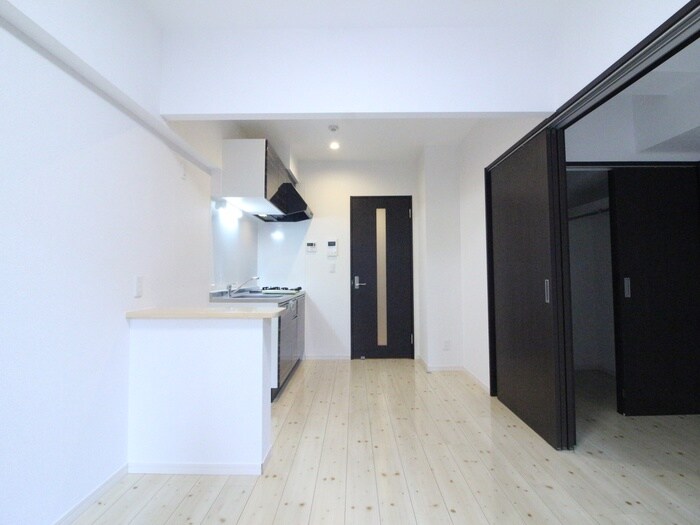 物件内観写真9　(居室)