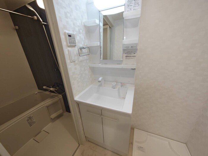 物件内観写真13　(洗面)