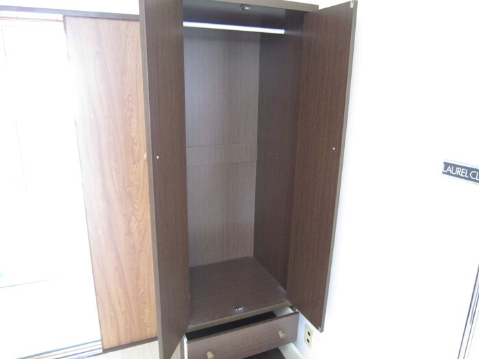 物件内観写真12　(収納)