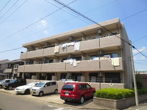 カ－サ宇多野外観写真