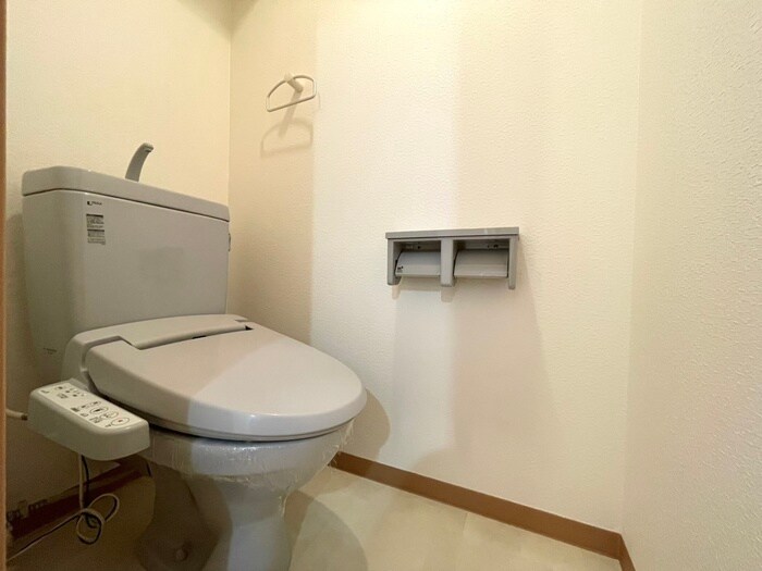 物件内観写真13　(トイレ)