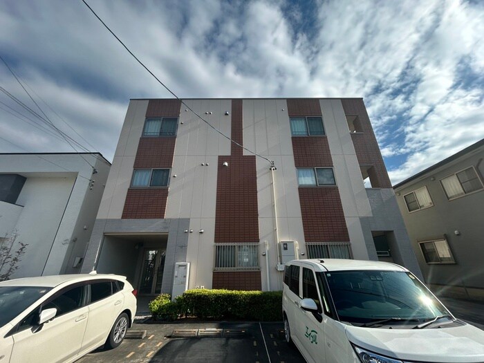 物件外観写真2　(外観写真)