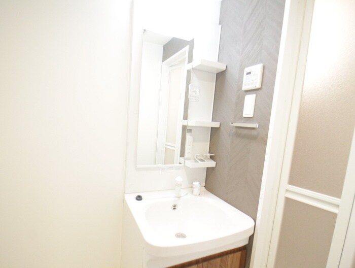 物件内観写真11　(洗面)