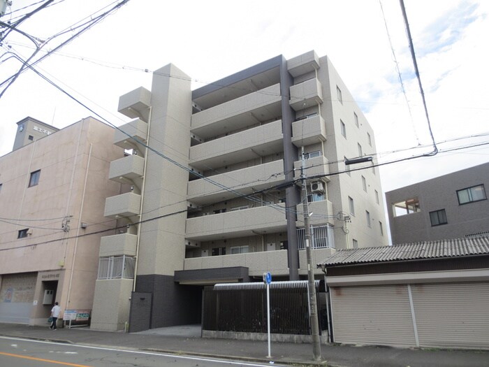 サンメゾン天王の物件外観写真