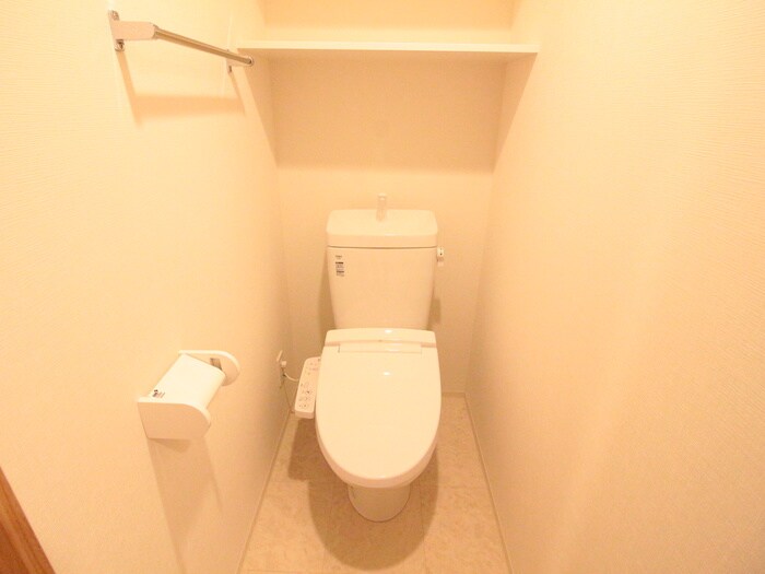 物件内観写真14　(トイレ)