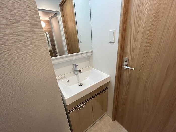 物件内観写真15　(洗面)