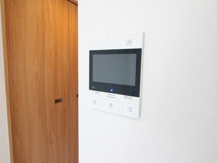 物件内観写真17　(廊下)