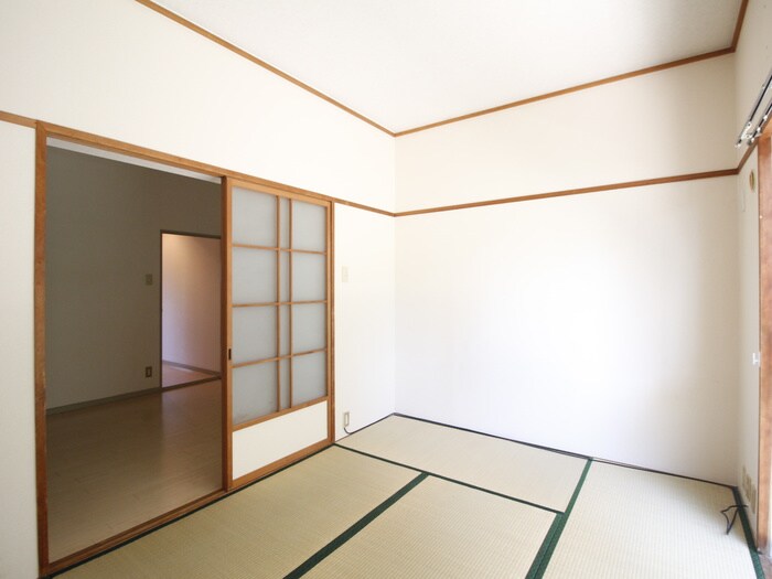 物件内観写真17　(居室)