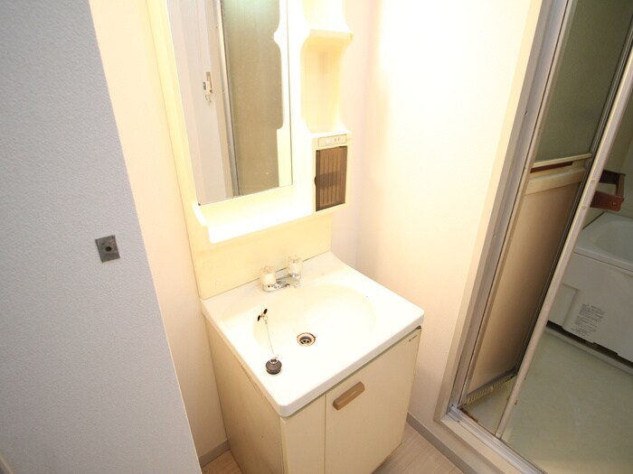 物件内観写真11　(洗面)