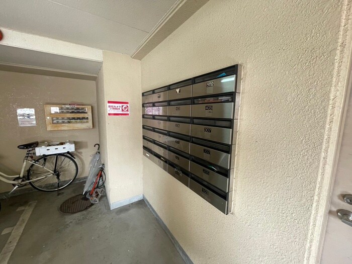 物件外観写真4　(建物設備)