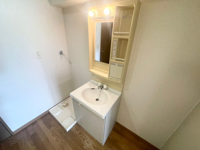 物件内観写真12　(洗面)