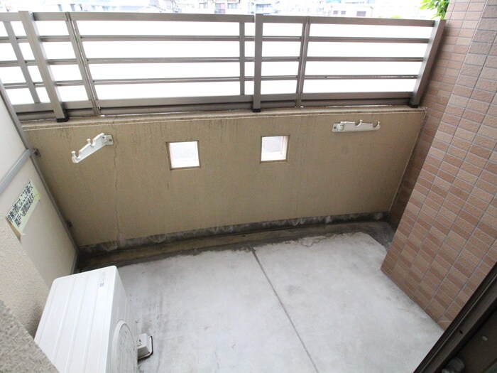 物件内観写真18　(ベランダ・バルコニー)