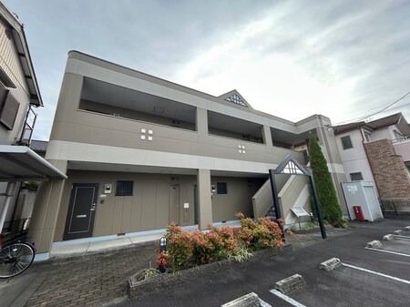 ウィングコート外観写真