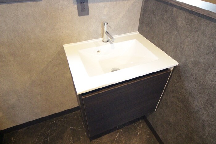 物件内観写真9　(洗面)