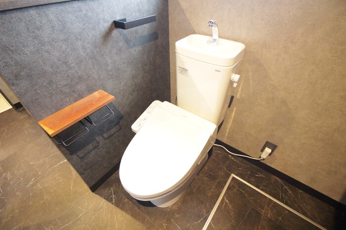 物件内観写真11　(トイレ)