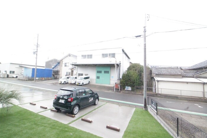 物件内観写真16　(室内からの展望)